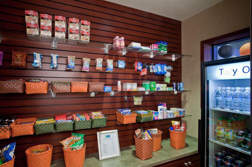 Holiday Inn Express Hotel & Suites Albany By Ihg Fasilitas foto