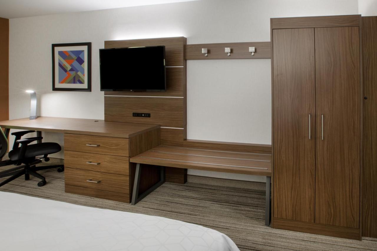 Holiday Inn Express Hotel & Suites Albany By Ihg Bagian luar foto