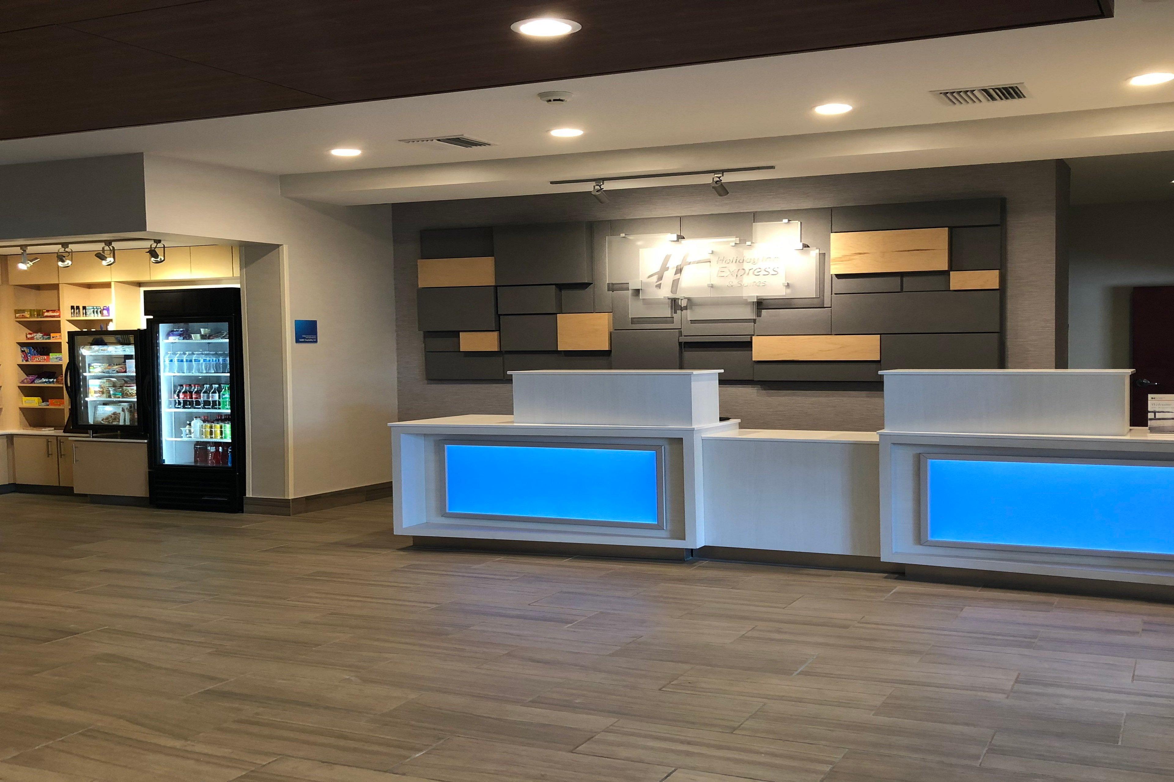 Holiday Inn Express Hotel & Suites Albany By Ihg Bagian luar foto