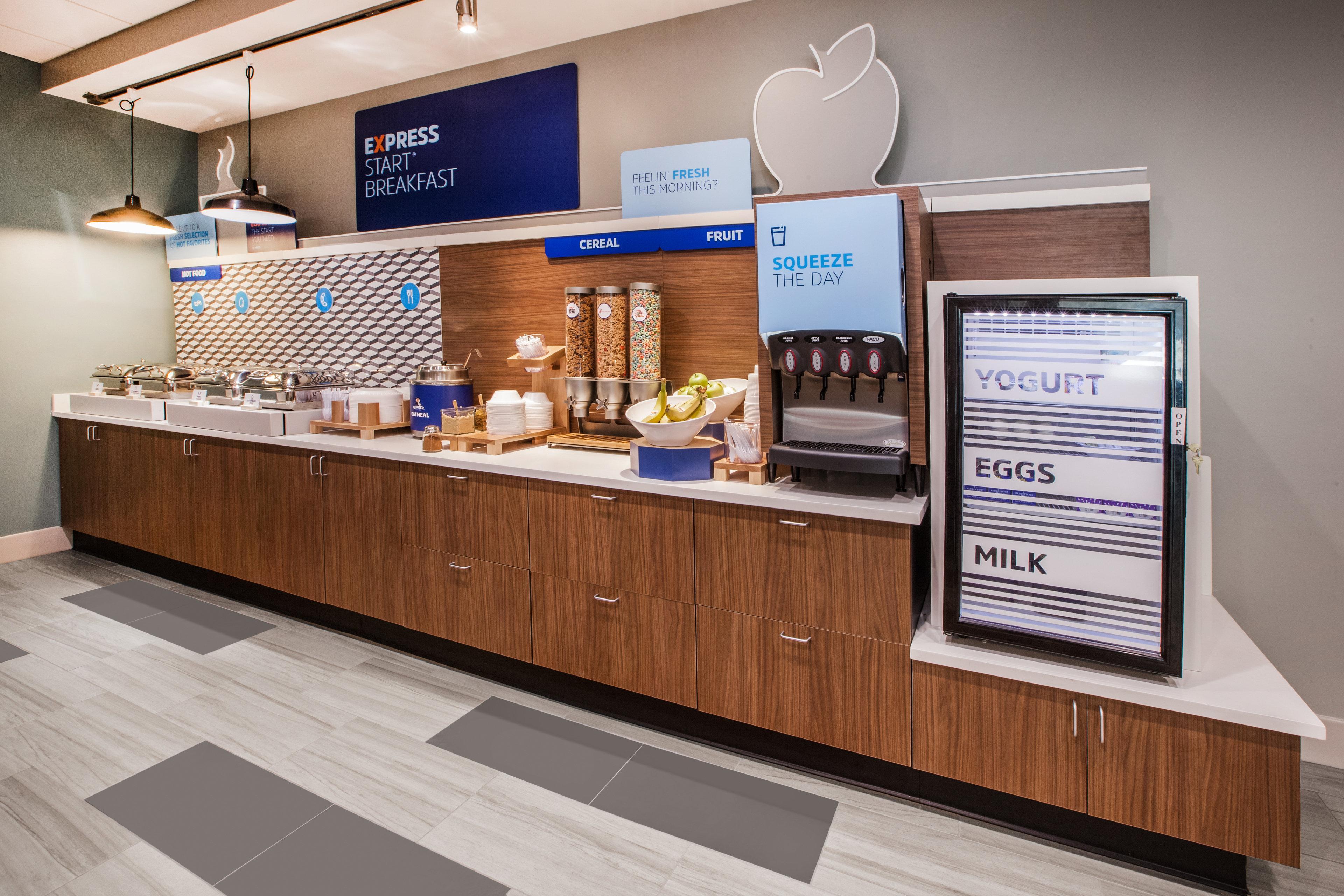 Holiday Inn Express Hotel & Suites Albany By Ihg Bagian luar foto