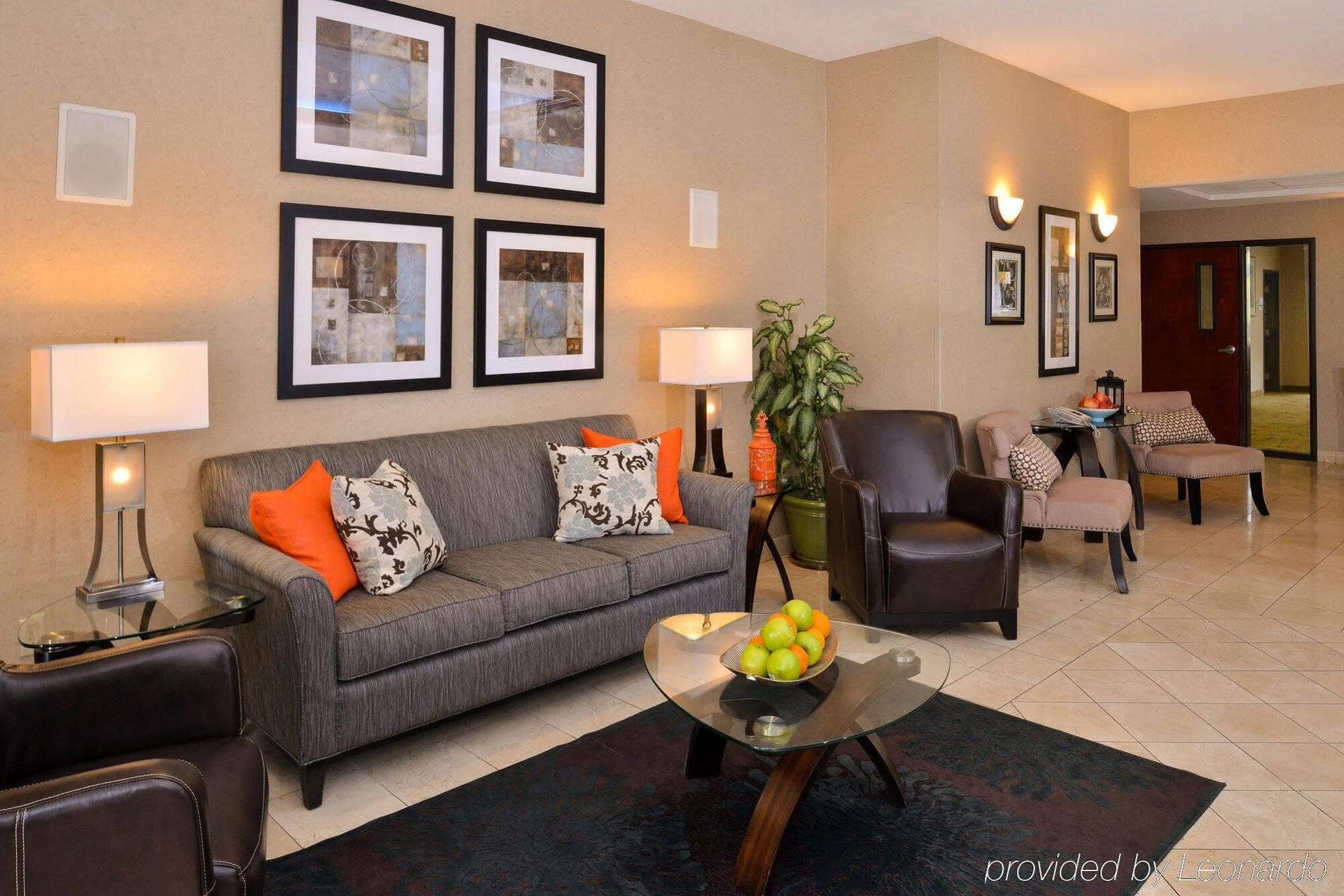 Holiday Inn Express Hotel & Suites Albany By Ihg Bagian luar foto